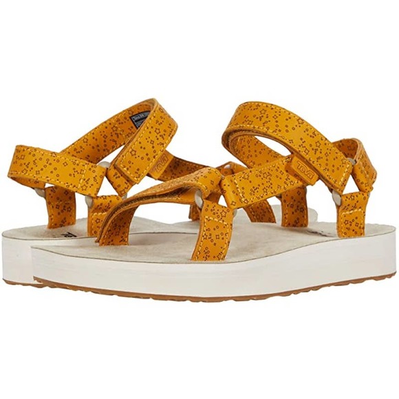 Sold TEVA Midform Universal Star Leather Sandal - Picture 9 of 10